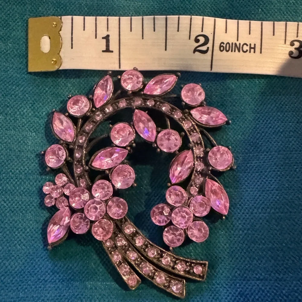 Vintage Crystal Brooch